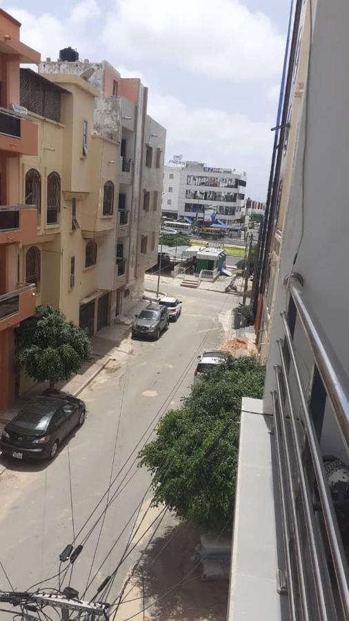 Chez Vous A Dakar *